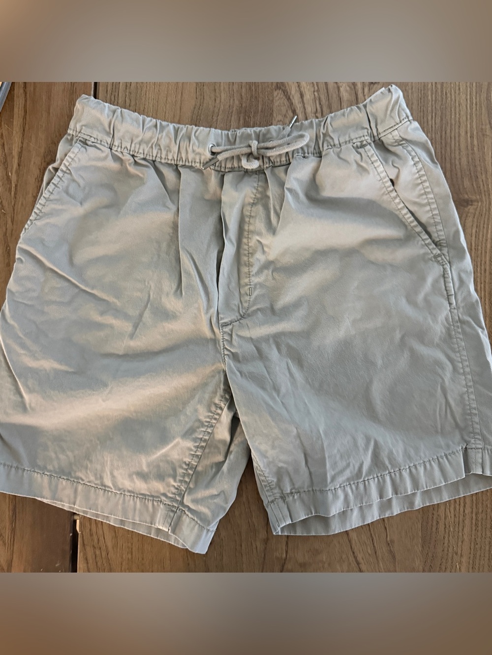 American Eagle Outfitters Light Gray Elastic Waist Shorts